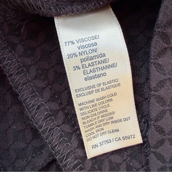 Woman’s Raffaella Comfort Stretch Pants Black Textured Size 12 - Picture 5 of 8